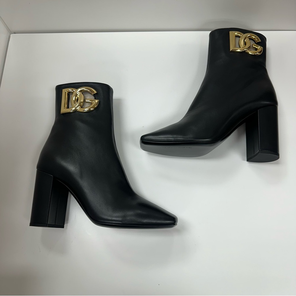 Dolce & Gabbana Jackie Ankle Boots - Picture 3 of 11